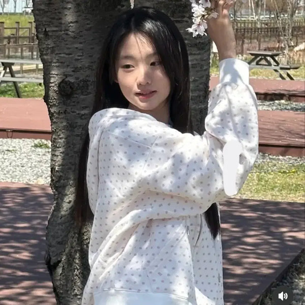 [BUNJANG] ESCAPEFROM Rabbit Dot Print Hoodie Zip-Up White / 김부장 딸 배우 착용 이스케이프프롬 토끼 도트 프린트 후드집업 화이트 무신사 김민지