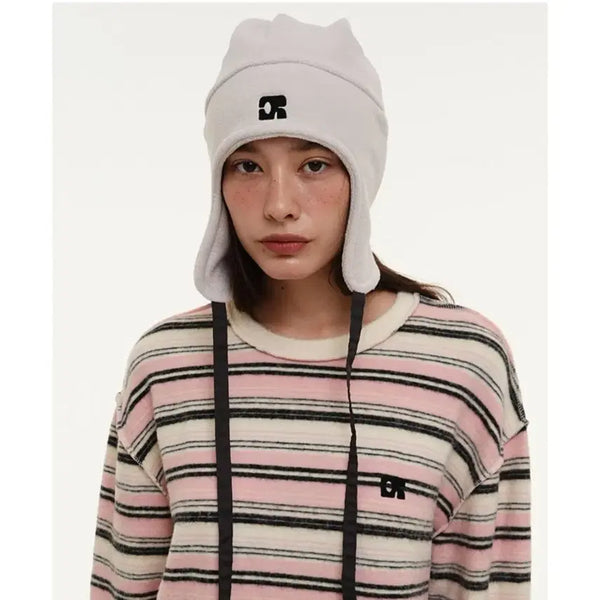 [BUNJANG] Centaur Emblem Fleece Ear Wrap - Ivory / 센토르 엠블럼 플리스 이어랩 리보어 - 아이보리