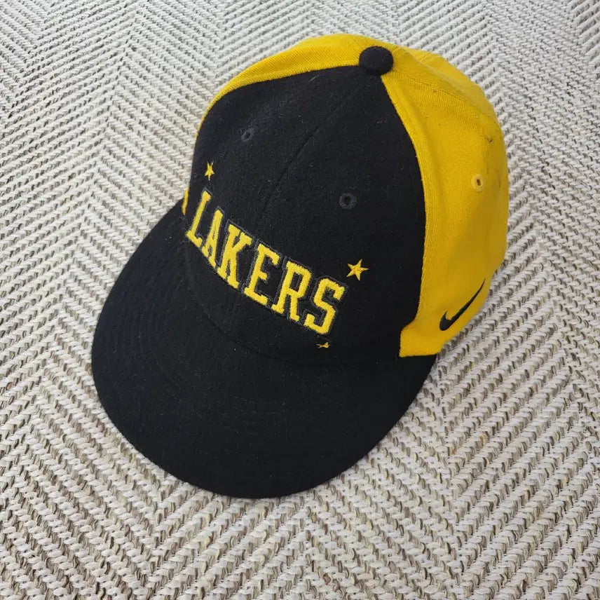 [BUNJANG] Nike Vintage LA Lakers Cap / 나이키 빈티지 LA 레이커스 모자