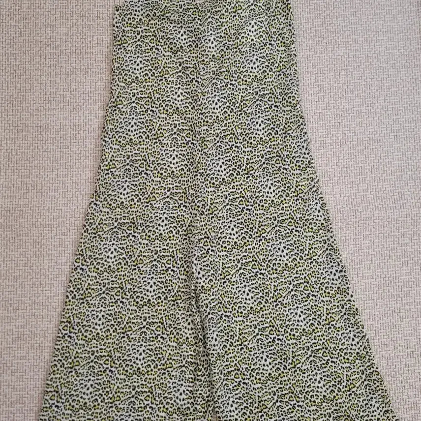 [BUNJANG] Number Project Leopard Print Wide Jumpsuit Size 55 / 넘버프로젝트 호피 와이드 점프수트 55사이즈