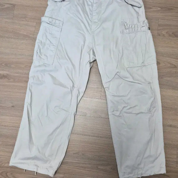 [BUNJANG] Sassafras Overgrown Pants L / 사사프라스 Sassafras 오버그로운 팬츠 L