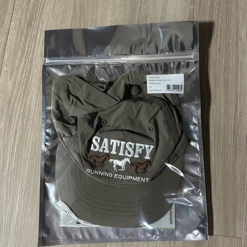 [BUNJANG] Satisfy Techsilk Running Equipment Cap / 새티스파이 테크실크 캡