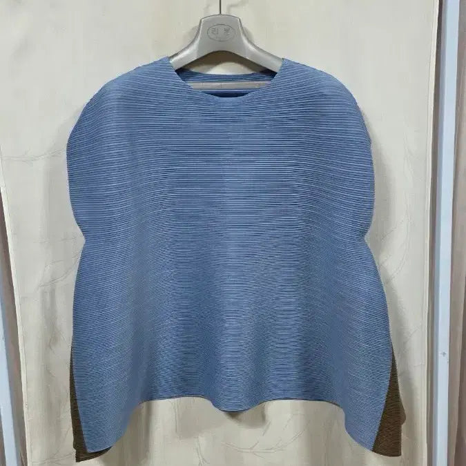 [BUNJANG] Pleatsme Fleece Blouse - Free Size / 플리츠미플리스블라우스(free)거의새제품