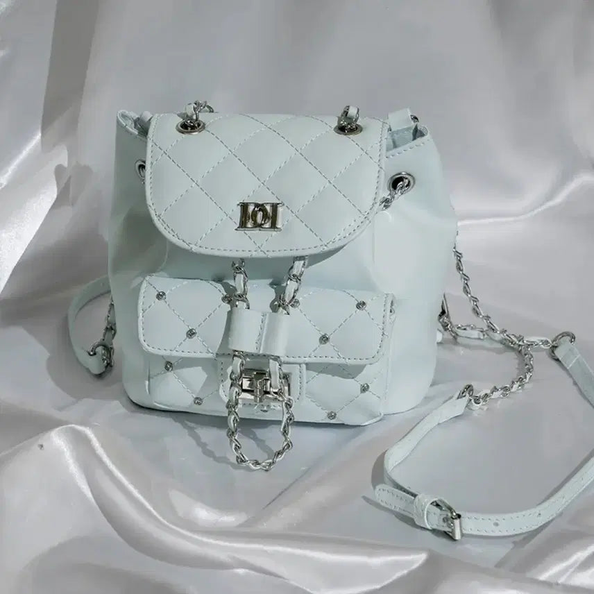 [BUNJANG] Dariichi Backpack (Sky Blue) / 다리치 백팩 팔아요 (하늘)
