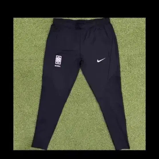 [BUNJANG] Nike South Korea National Football Team Training Pants XL / (국가대표) 나이키 대한민국 축구 트레이닝 바지 남성용( XL )