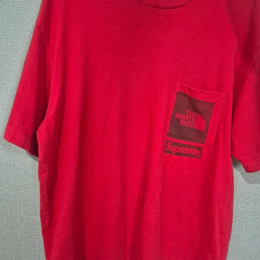 [BUNJANG] Supreme x The North Face Collaboration Printed Pocket Short Sleeve T-Shirt Red Size S / 슈프림 노스페이스 협업 프린티드 포켓 반팔 티셔츠
