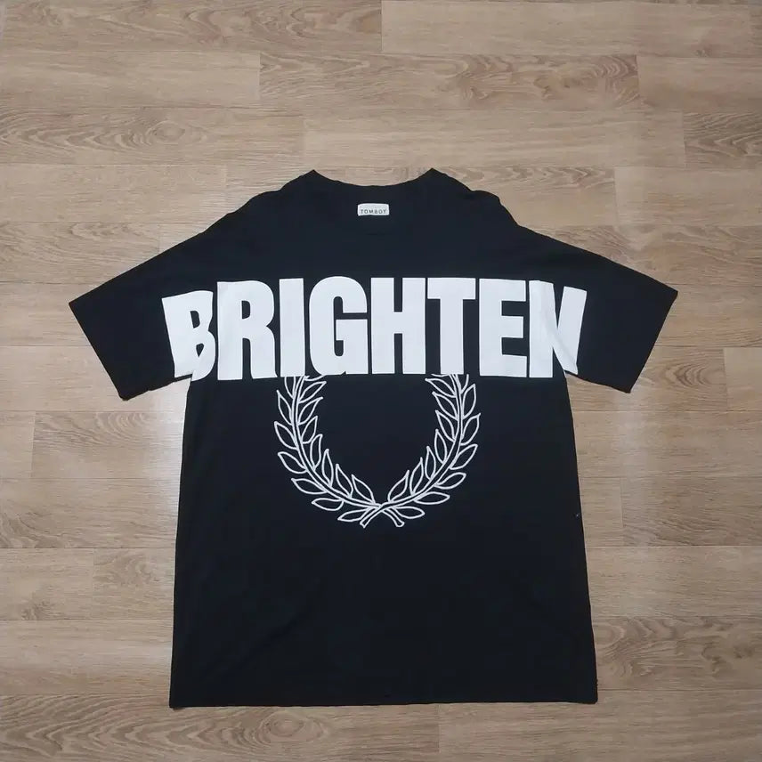 [BUNJANG] Tomboy Women's Oversized Short Sleeve T-Shirt / 톰보이 여성 오버핏 반팔