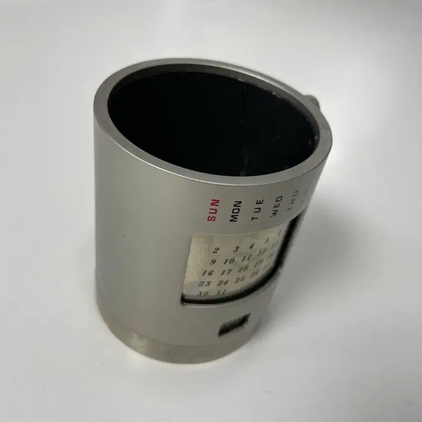 [BUNJANG] Vintage Metal Pencil Holder with Calendar Function / 빈티지 문구
