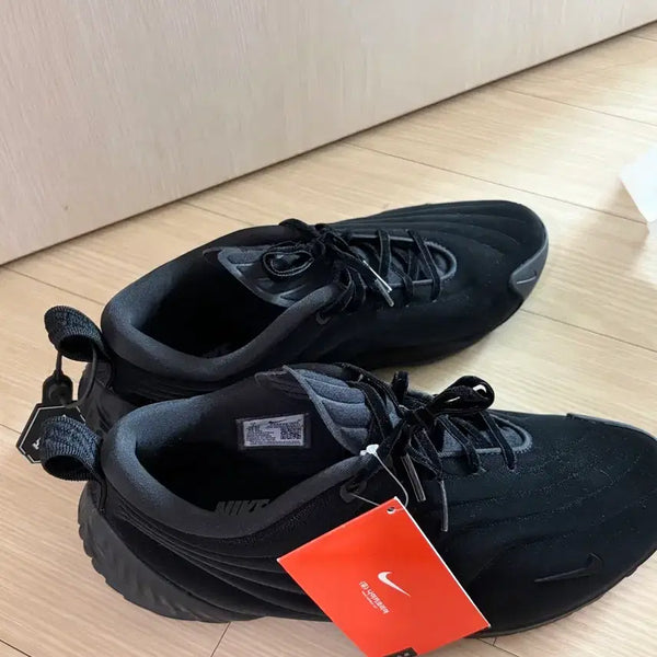[BUNJANG] Nike Astra Ultra Triple Black Running Shoes (240) / 나이키 아스트라 울트라 트리플블랙 240