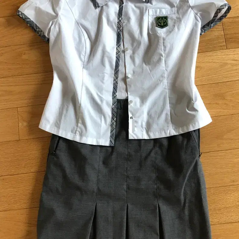 [BUNJANG] Fobok Middle School Summer Uniform Set / 포곡중 교복 하복세트
