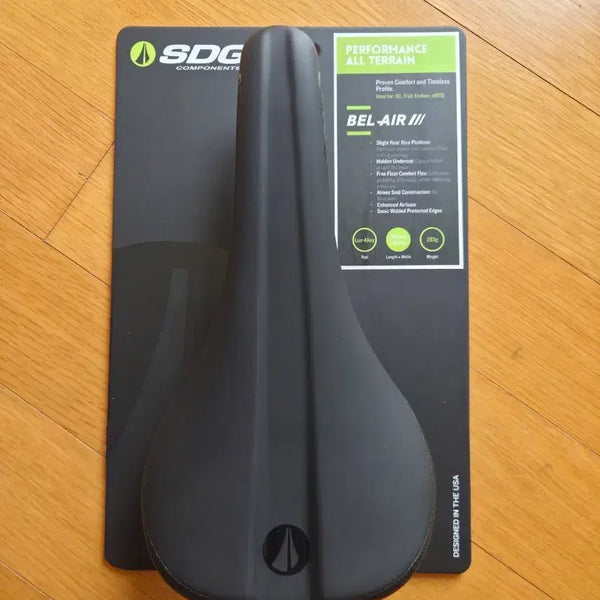 [BUNJANG] SDG Bel-Air 3 Saddle Black / SDG 벨에어3 안장 블랙