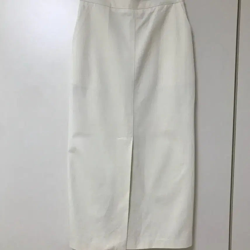 [BUNJANG] GROOVY-J Cream Ivory Long H-Line Skirt / GROOVY-J  크림 아이보리 롱 H 스커트