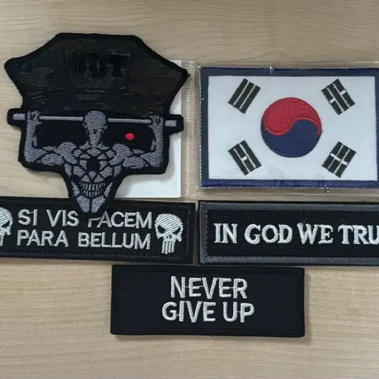 [BUNJANG] Bundle Military Velcro Patch Bag Charm Set / 일괄 가방 패치 찍찍이 와펜 밀리터리