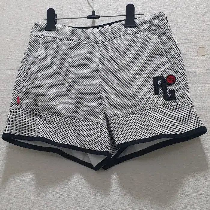 [BUNJANG] 2023 Spring/Summer Paris Gates Women's Shorts Size 0 / 파리게이츠 골프웨어 여성 반바지 0사이즈