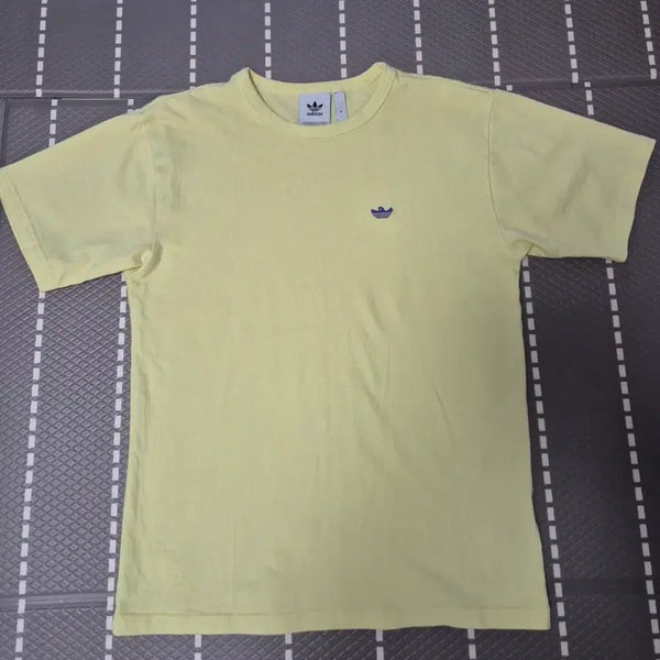 [BUNJANG] Adidas Originals Logo T-Shirt (Medium) / 아디다스 반팔 M