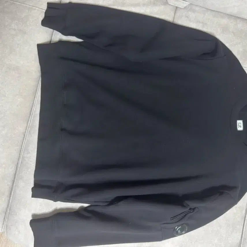 [BUNJANG] CP Company 25Y Sweatshirt / CP컴퍼니 맨투맨 25년식