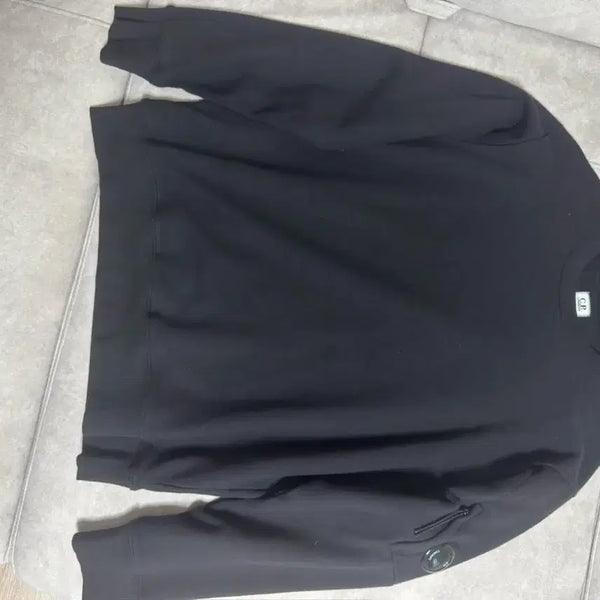 [BUNJANG] CP Company 25Y Sweatshirt / CP컴퍼니 맨투맨 25년식