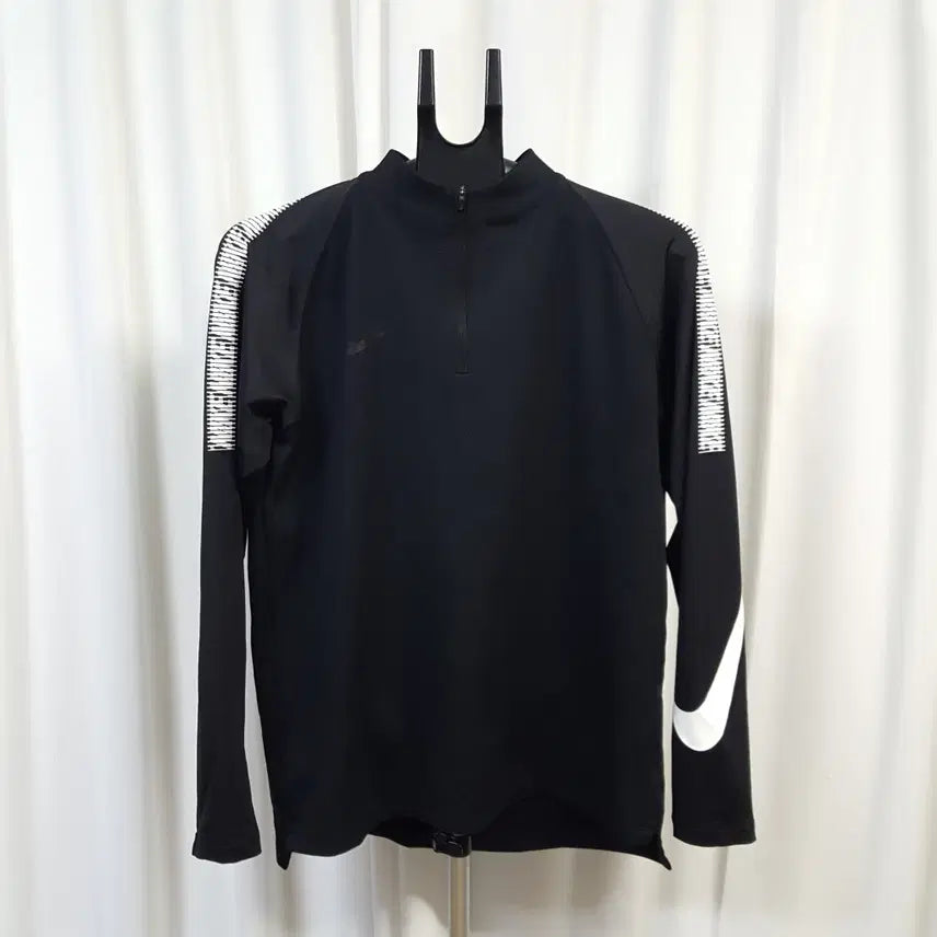 [BUNJANG] Nike Men's Dri-FIT Training Swoosh Squad Drill Top - Size 105 / 나이키 남성 드라이핏 트레이닝 스우시 스쿼드 드릴 탑 105 오일장