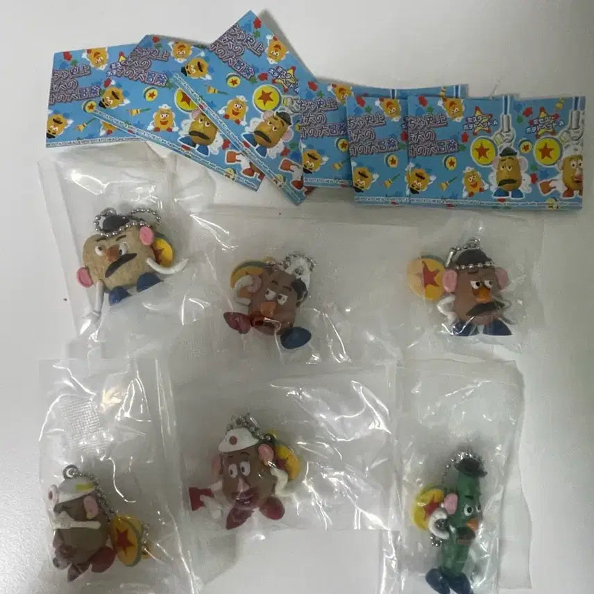 [BUNJANG] Disney Toy Story Potato Gacha Keyring / 토이스토리 디즈니 포테이토 가챠 키링