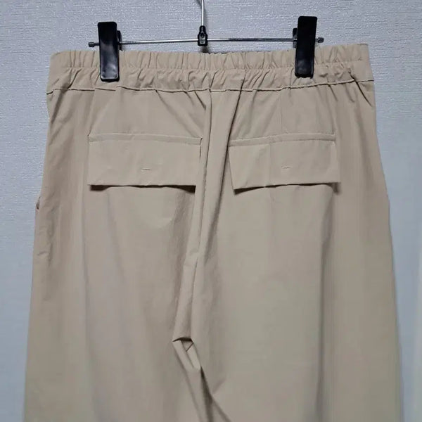 [BUNJANG] Giverny Beige Cargo Shorts L / (신상품) 지베르니 베이지색 카고 반바지 L 가격더내림