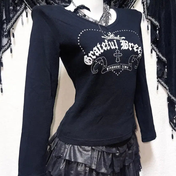 [BUNJANG] V-Neck Rhinestone Cubic Long-Sleeve Top / 브이넥 라인스톤 큐빅 고스펑크 갸루 y2k 와투케 키치 팝걀 긴팔탑 핀터