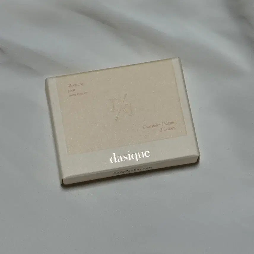[BUNJANG] Dasique Pro Cover Dual Concealer Palette 17 Fair / 새상품) 데이지크 프로 커버 듀얼 컨실러 팔레트 17페어
