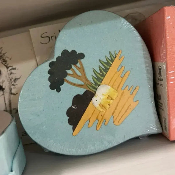 [BUNJANG] Handmade Elephant Dung Paper Eco-friendly Heart Memo Pad / 새상품/업사이클링/공정무역 수공예 코끼리 똥 종이 친환경 하트 메모지