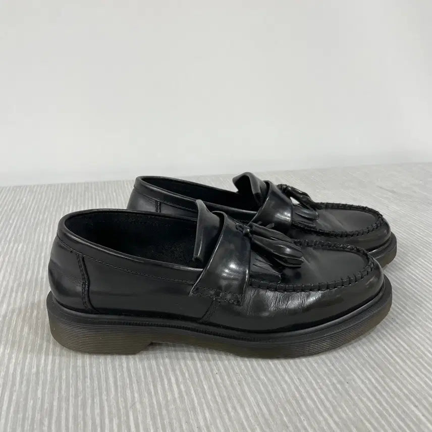 [BUNJANG] Dr. Martens Adrian Smooth Tassel Loafers UK 7 / 900) 닥터마틴 아드리안 스무스 테슬 로퍼 UK7