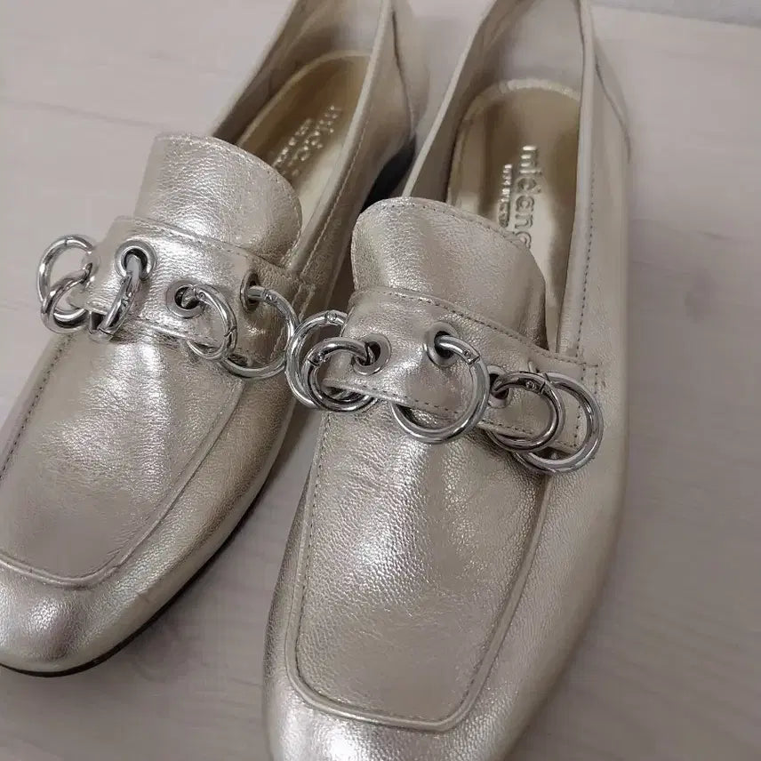 [BUNJANG] Midang Gold Loafers (Size 240mm) / 미당(midang) 골드 로퍼 새상품