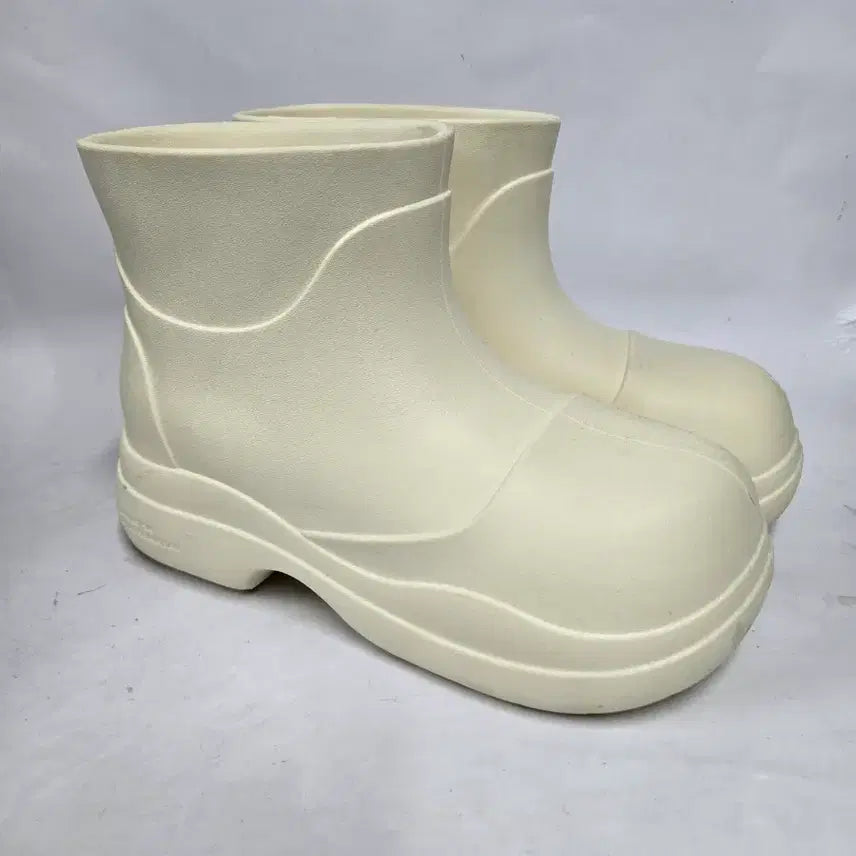 [BUNJANG] Rockfish Weatherwear Short Rain Boots Ivory US 4.5 / 락피쉬 웨더웨어 숏 레인부츠 아이보리 US4.5