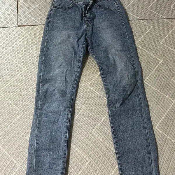 [BUNJANG] Avely Porcelain Skinny Denim Jeans (S) / 에이블리 포크레인 스키니 데님 s