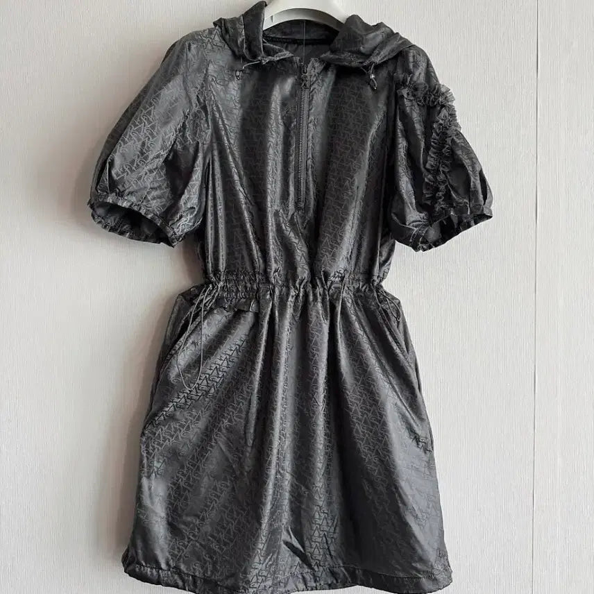 [BUNJANG] Saint Andrews Hooded Dress / 세인트앤드류스 정가70만 후드 원피스