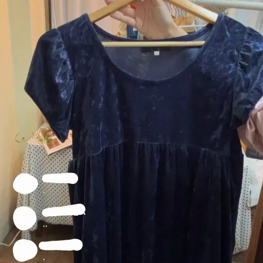 [BUNJANG] Maru Vintage Navy Velvet Dress with Black Lace Hem Detail / 마루빈티지 남색 벨벳원피스