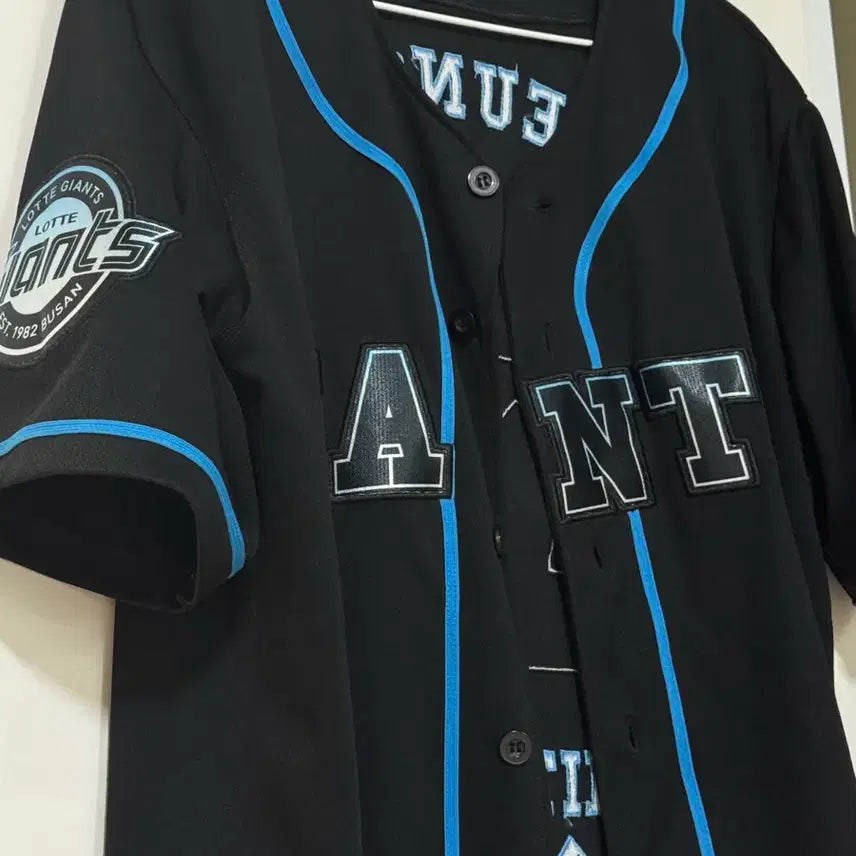 [BUNJANG] Lotte Giants Go Seung-min Cycling Hit Commemorative Jersey Size 95 / 고승민 사이클링 히트 기념 유니폼 롯데자이언츠