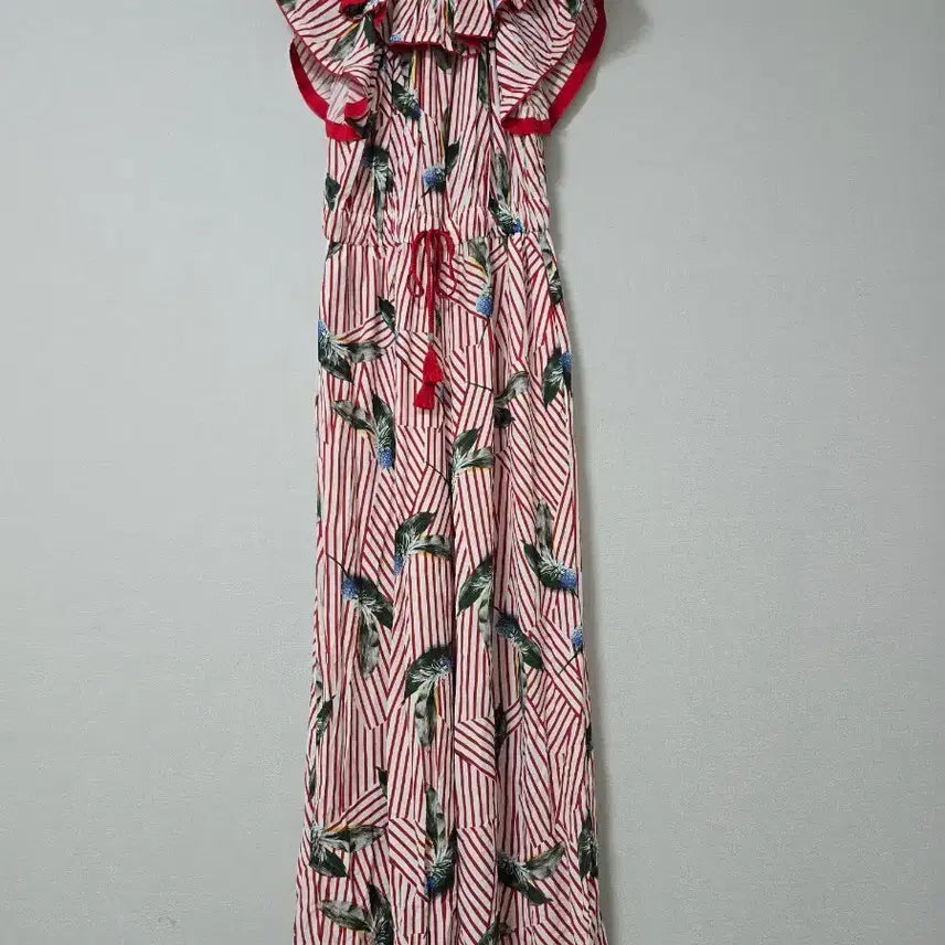 [BUNJANG] Egoist Striped Off-Shoulder Maxi Jumpsuit / 에고이스트 스트라이프 패턴 오프숄더 점프수트 F