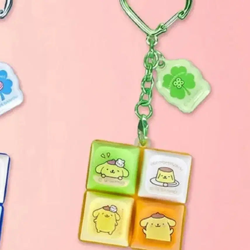 [BUNJANG] Sanrio Pompompurin Lucky Keycap 4-Row LED Keyboard Keyring (Sealed) / [미개봉] 산리오 럭키 키캡 키링 4구 LED 키보드키링 폼폼푸린