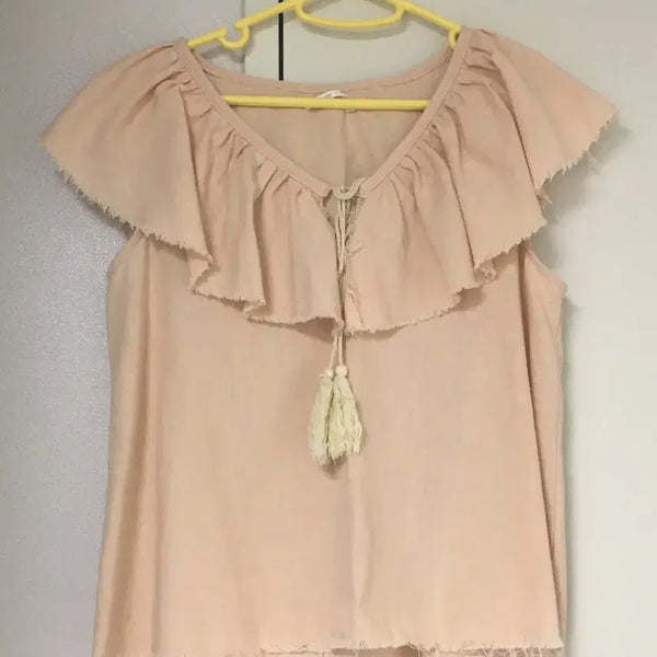 [BUNJANG] Koya Vintage Distressed Tassel Sleeveless Blouse / 코야빈티지 밑단 데미지 태슬 나시 블라우스