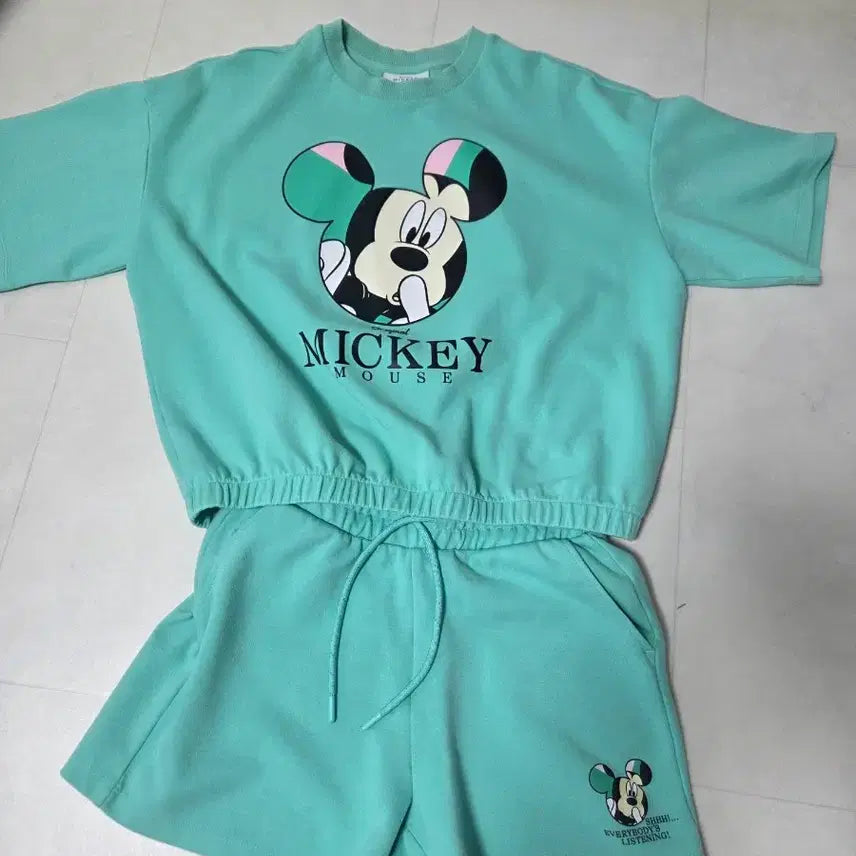 [BUNJANG] Clyde & Co Mickey Mouse Top and Bottom Set / 클라이드앤 미키마우스 상하복 세트