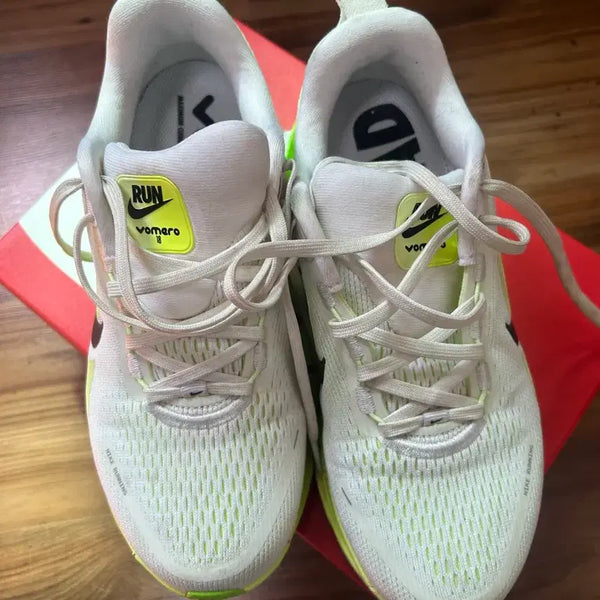 [BUNJANG] Nike Vomero 18 Running Shoes (245) / 런닝화 보메로 18 (245)