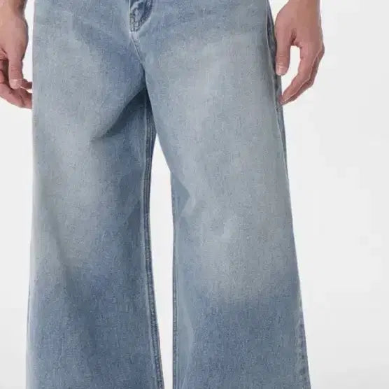 [BUNJANG] Musinsa Standard Big Brush Balloon Denim Pants [Light Indigo] / 무신사 스탠다드 빅 브러쉬 벌룬 데님 팬츠 [라이트 인디고] 30