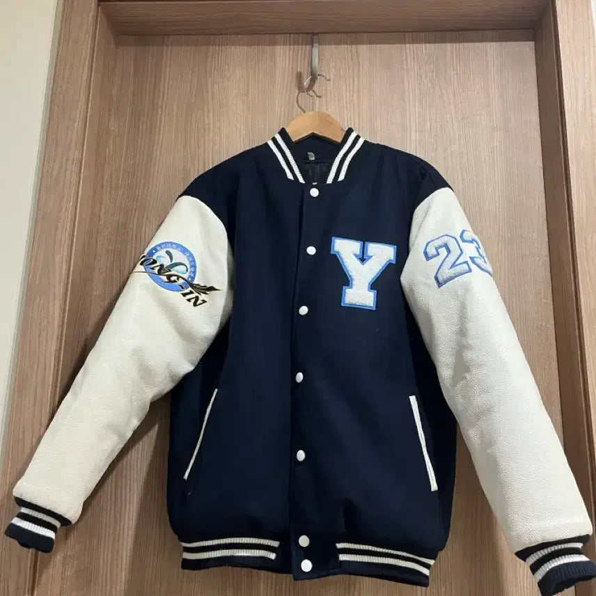 [BUNJANG] Yongin University Taekwondo Department Jumper XL / 용인대학교 태권도 학과 점퍼