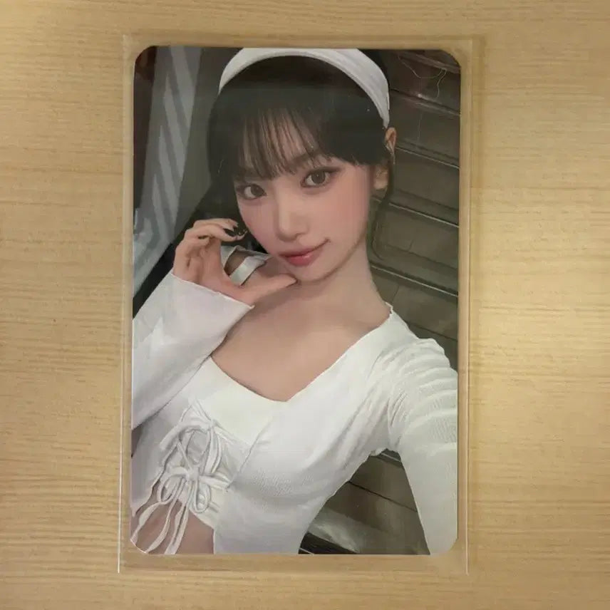 [BUNJANG] LE SSERAFIM Kim Chaewon Olive Young Photocard / 르세라핌 올리브영 포카 김채원