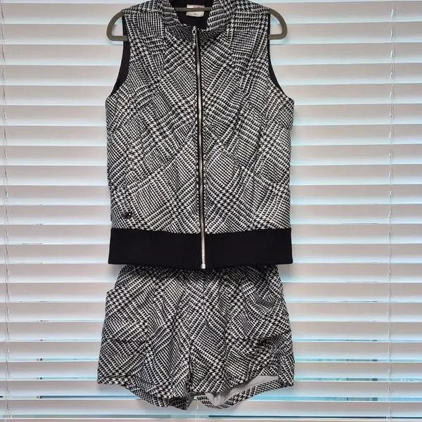 [BUNJANG] New Balance Pattern Quilted Vest & Shorts Set / [뉴발란스] 패턴 퀼팅 베스트&숏팬츠 세트(M/L) 셋업 판매합니다.