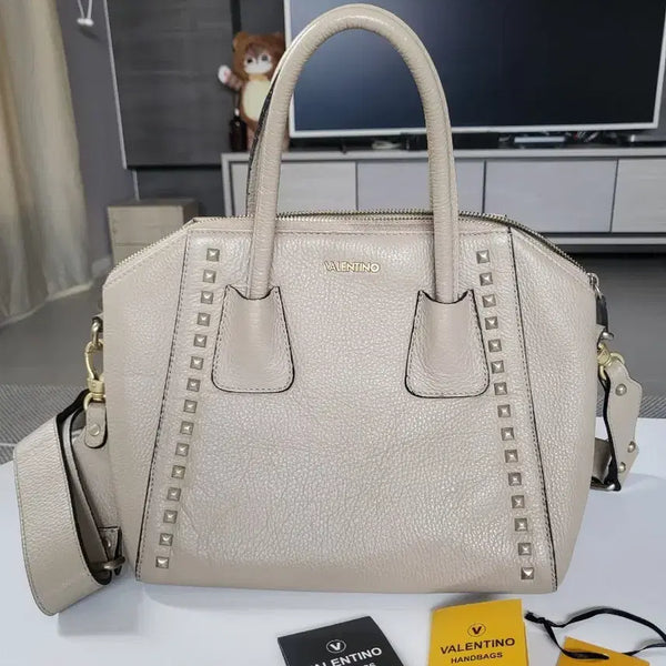 [BUNJANG] Valentino Rockstud Tote Shoulder Bag / 발렌티노 락스터드 토트 숄더백