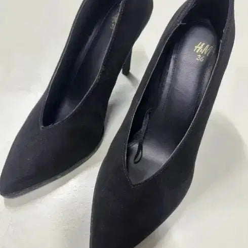 [BUNJANG] H&M Suede Heels Black Size 36 / H&M 스웨이드 힐 검정 36 정장구두 기본구두