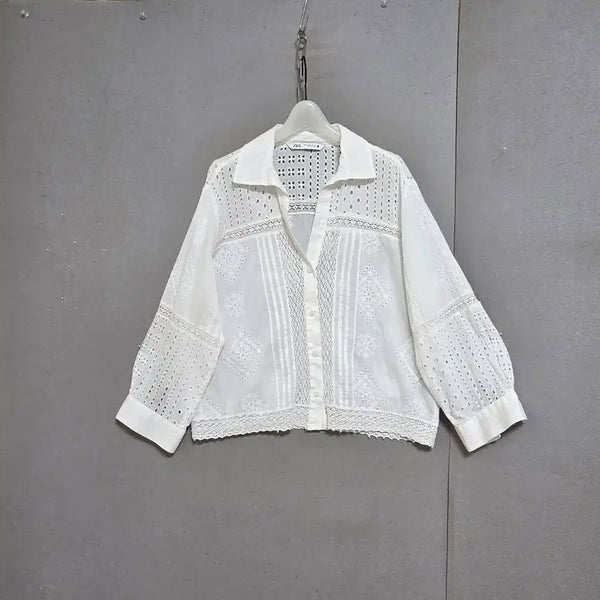[BUNJANG] Zara Eyelet Blouse - White, Size L / 자라 넘여성스런 아일렛 블라우스 L   n6908