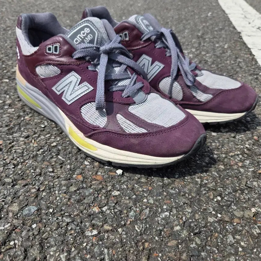 [BUNJANG] New Balance 991v2 Patta Collaboration Sneakers / 뉴발란스 991v2 patta콜라보 신발만