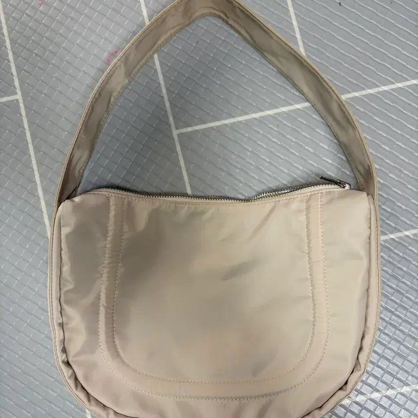 [BUNJANG] Matin Kim Tote Bag / 마땡킴 토트백