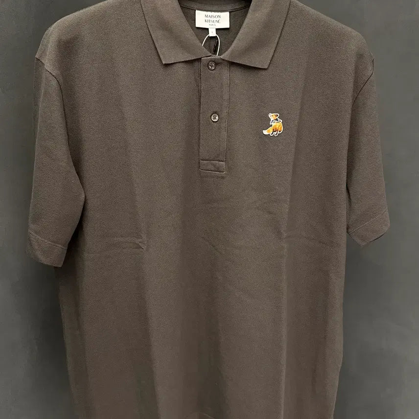 [BUNJANG] Maison Kitsuné Dreaming Fox Comfort Polo T-shirt (Beluga) / 26S/S 메종키츠네 드리밍 폭스 컴포트 폴로 벨루가 반팔티
