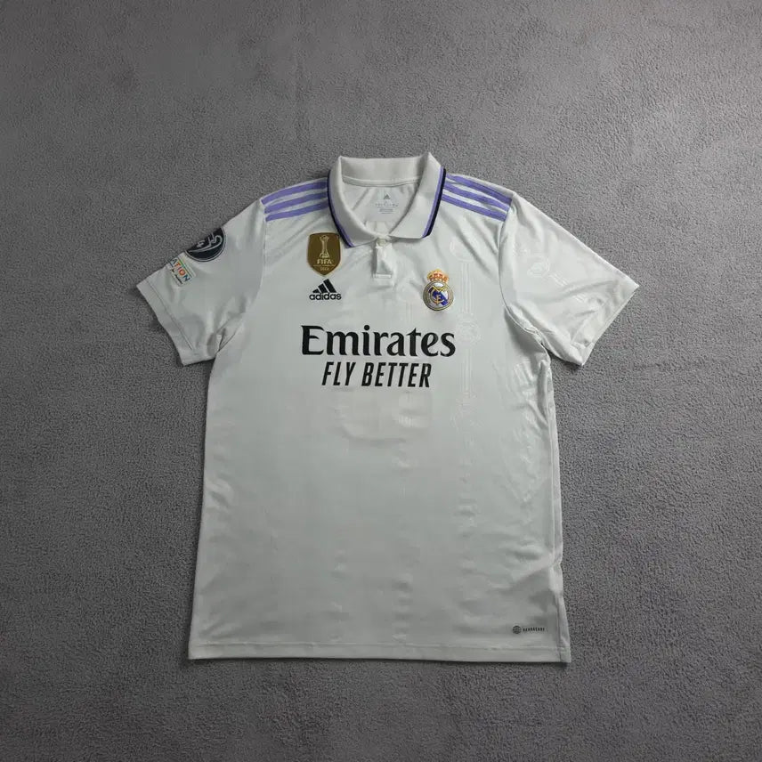 [BUNJANG] Adidas Real Madrid 22-23 Champions League Patch Benzema Jersey (L/105) / 아디다스 레알마드리드 22-23 챔피언스리그 패치 벤제마 유니폼 (105